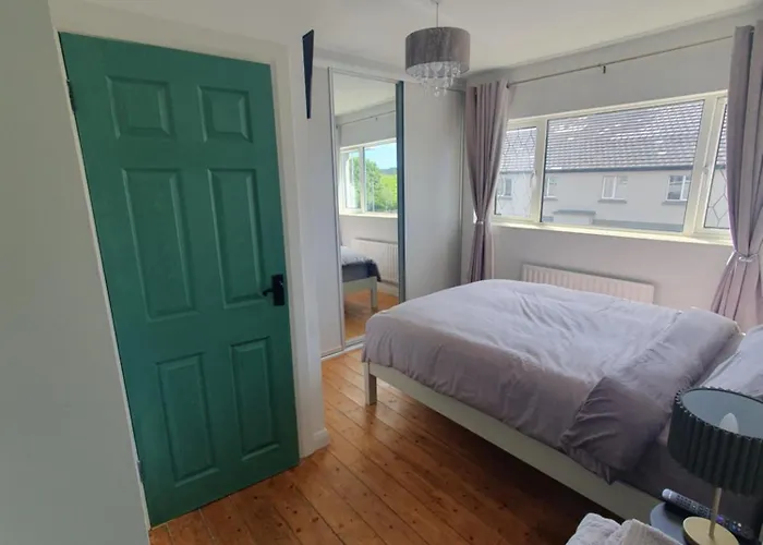 26 Orchard House, Donegal Town, F94woh7 Гостевой дом Донегол